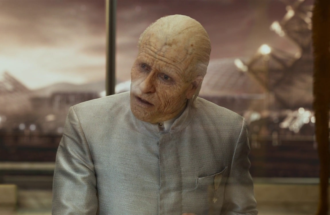 Sir Peter Weyland in Promethues as an old man