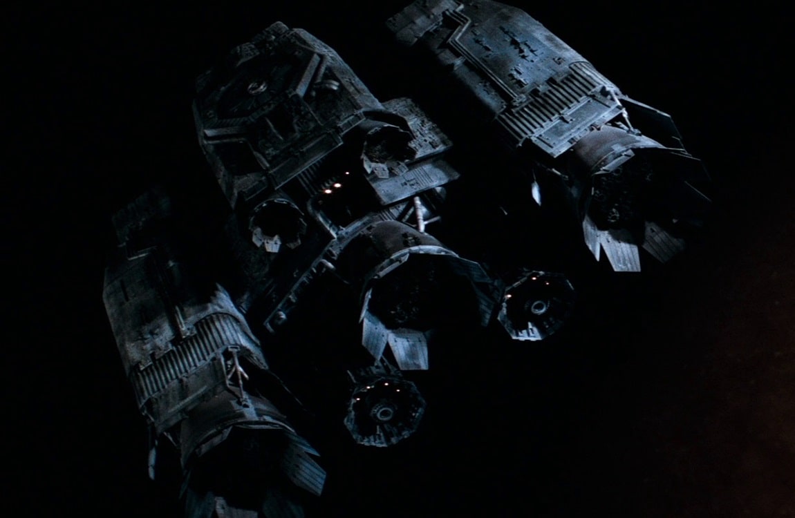 The Nostromo approaching LV-426 after detaching from the refinery
