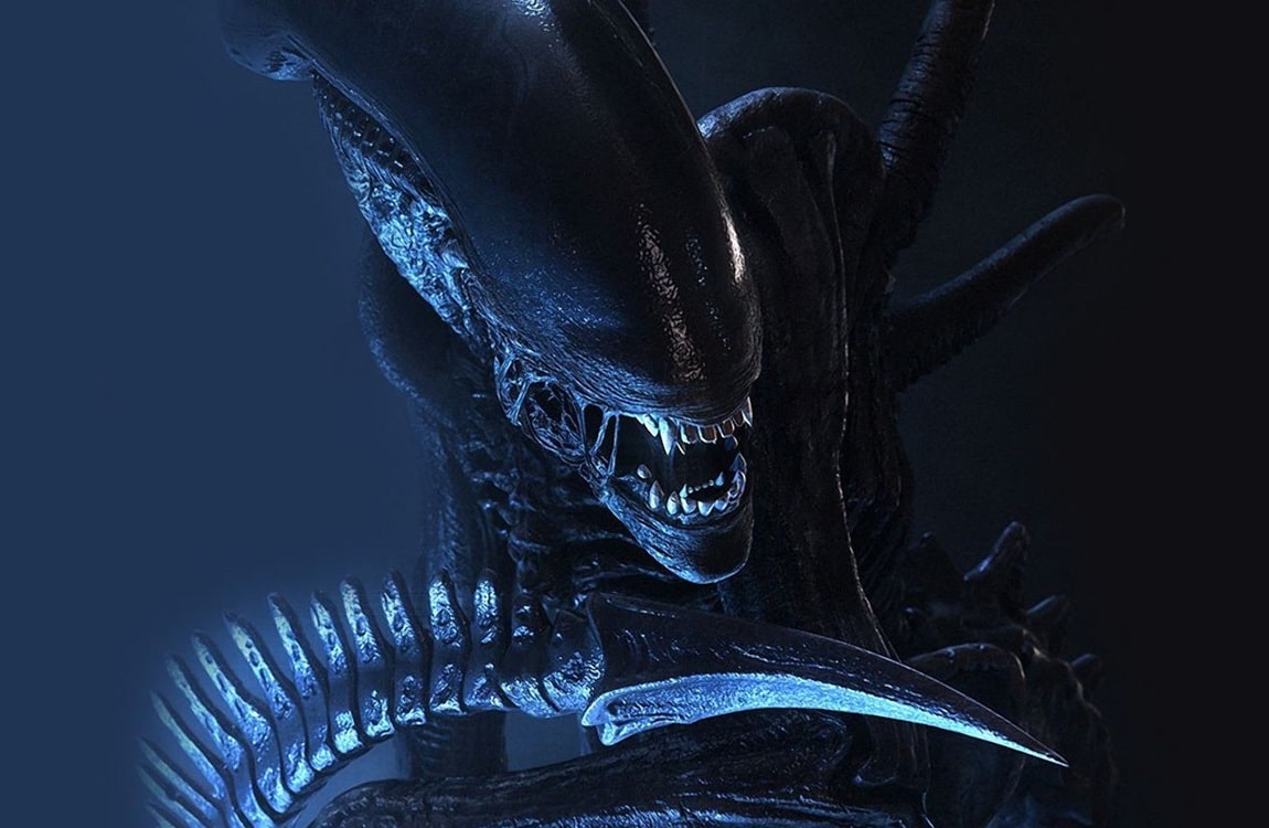 The Xenomorph tail on a promotional image for the first AvP movie